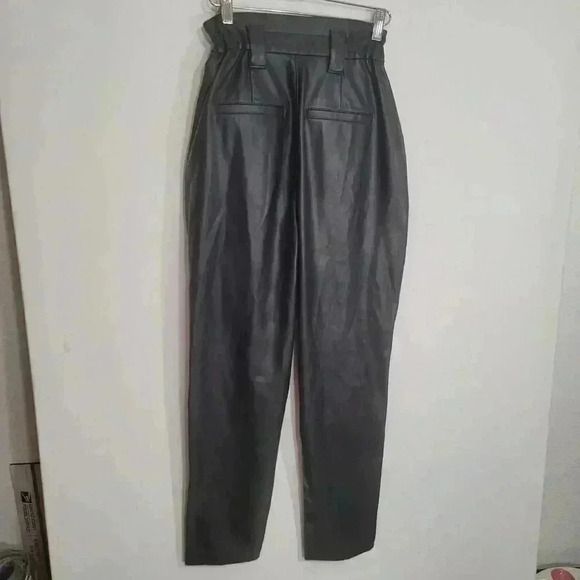 Express Black Faux Leather ankle high rise Pants Sz 0R - Picture 5 of 8
